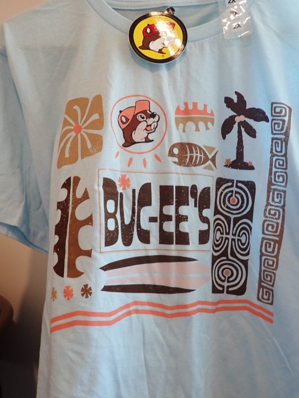 Buc-ee's T Shirt Pretty Color's - Picture 9 of 15